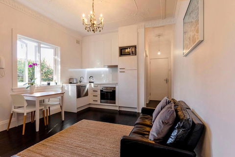 BONDI BEACH PRIME 1 Bedroom + Sunroom - Accommodation Australia 0