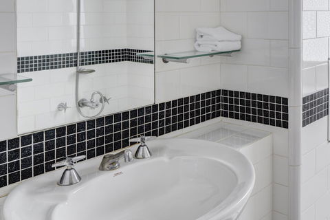 Regents Court Sydney - Accommodation Australia 33