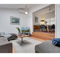 Spacious cottage with views 10 mins from the city - Local Tourism