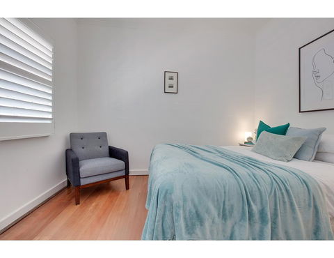 Spacious Cottage With Views, 10 Mins From The City - Local Tourism 12