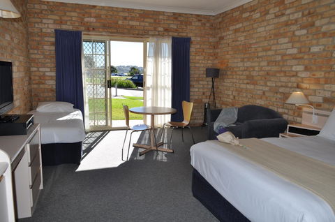 Mollymook Surfbeach Motel & Apartments - Accommodation Australia 1
