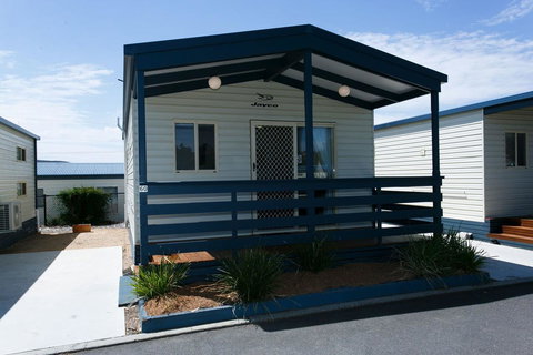Crestview Tourist Park - Accommodation Australia 5