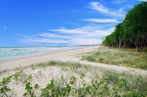 Casuarina Beachfront House - Hostie Properties - Accommodation Australia 2