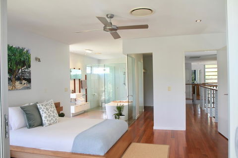 Casuarina Beachfront House - Hostie Properties - Accommodation Australia 3