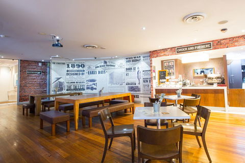 Furama Darling Harbour - Accommodation Australia 44