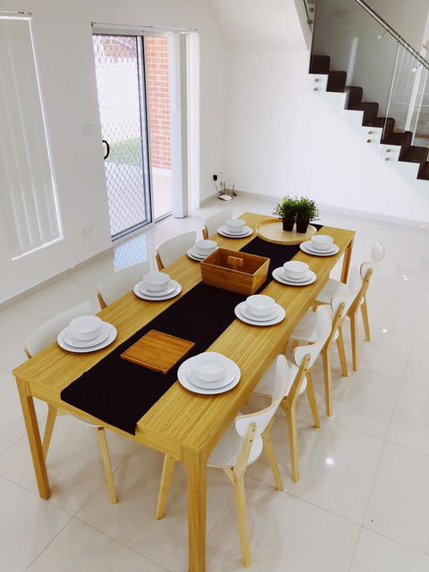 44A Adelaide Street - Accommodation Australia 3