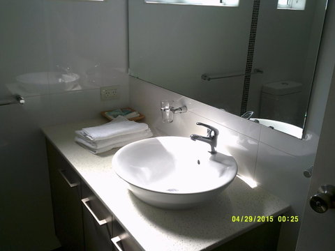 Pelican H2O One & Two Bedroom Apartments - Accommodation Australia 32