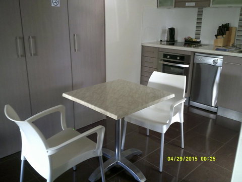 Pelican H2O One & Two Bedroom Apartments - Accommodation Australia 34