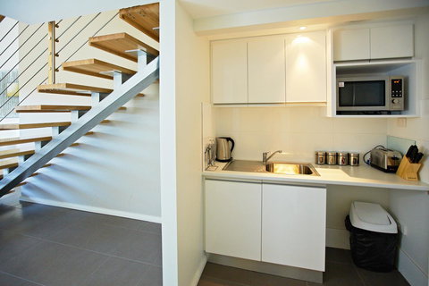 Charlestown Executive Apartments - Australia Shopping 22