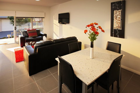 Charlestown Executive Apartments - Australia Shopping 24