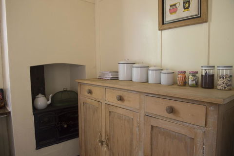Hillview Heritage Hotel - Accommodation Australia 3