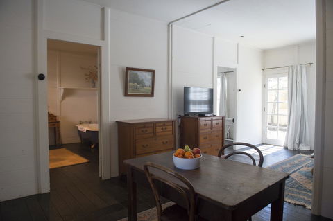 Hillview Heritage Hotel - Accommodation Australia 14