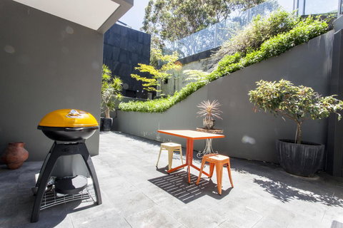 Hideaway Haven, The Cute Place To Put Up Your Feet - Bed n Breakfasts 35