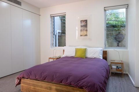 Hideaway Haven, The Cute Place To Put Up Your Feet - Bed n Breakfasts 11