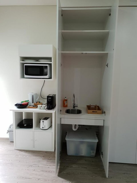 Hideaway Haven, The Cute Place To Put Up Your Feet - Bed n Breakfasts 16