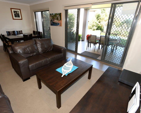 Yarrawonga Waterfront Apartments - Accommodation Australia 13