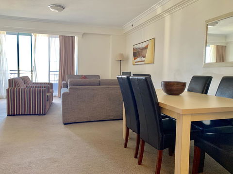 Castle Serviced Apartments - Accommodation Australia 3