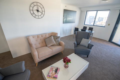 Castle Serviced Apartments - Accommodation Australia 28