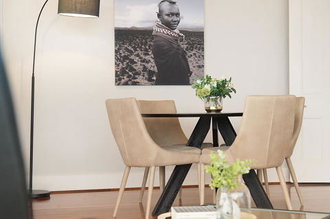 Huge Harbour View Apartment In Historic Home - Local Tourism 16