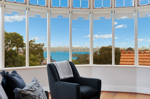 Huge Harbour View Apartment In Historic Home - Local Tourism 1