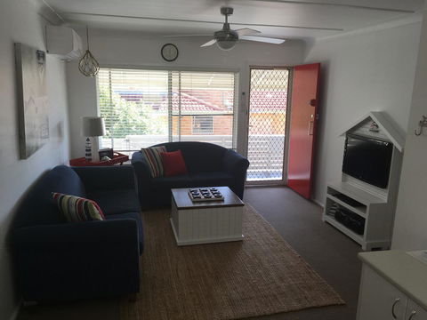 Tomaree Lodge - Accommodation Australia 0