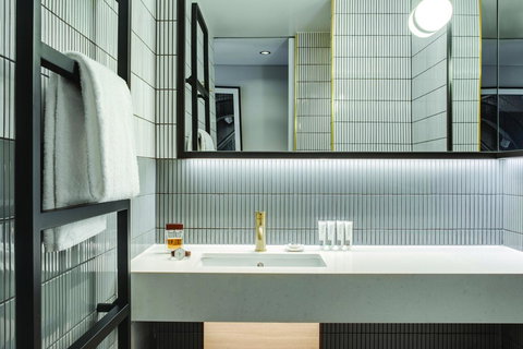 Vibe Hotel Sydney Darling Harbour - Australia Shopping 3