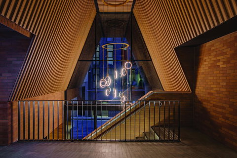 Vibe Hotel Sydney Darling Harbour - Australia Shopping 24