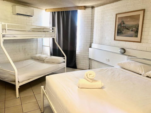 Marco Polo Motor Inn Sydney - Accommodation Australia 9