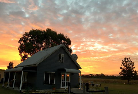 Madigan Wine Country Cottages - Accommodation Australia 15