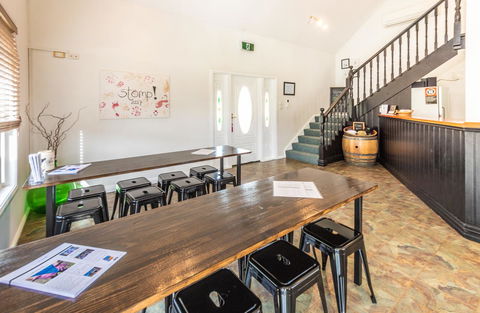 Madigan Wine Country Cottages - Accommodation Australia 26