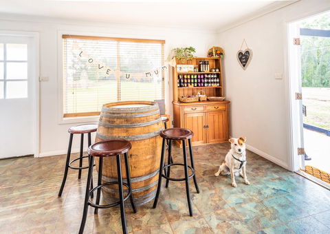 Madigan Wine Country Cottages - Accommodation Australia 23