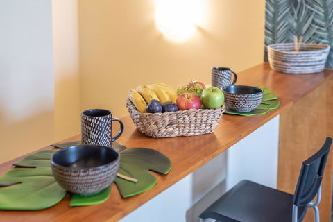Classic 2 BR Apt In Pyrmont - Local Tourism 6
