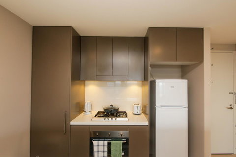 Olympic Park Sunshine 2 Bedrooms Apts With Private Parking - Australia Shopping 7