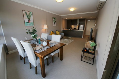 Olympic Park Sunshine 2 Bedrooms Apts With Private Parking - Australia Shopping 10