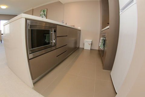 Olympic Park Sunshine 2 Bedrooms Apts With Private Parking - Australia Shopping 8