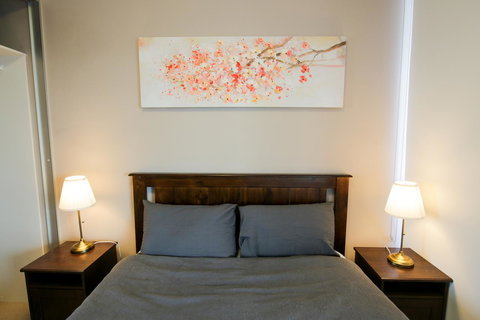 Olympic Park Sunshine 2 Bedrooms Apts With Private Parking - Australia Shopping 4