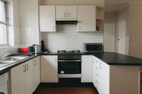 Lotus Stay Manly - Apartment 29B - Local Tourism 4