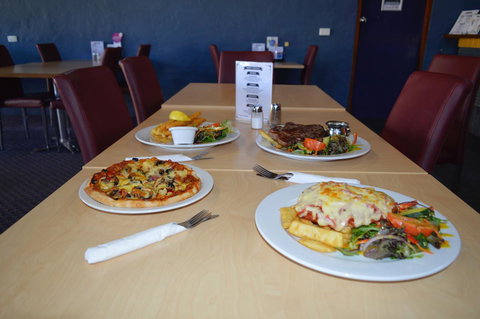 Brolga Hotel Motel - Coleambally - Accommodation Australia 28