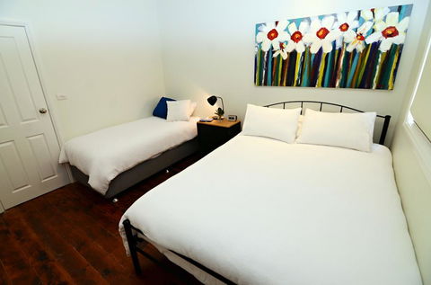 Thelma's Temora - Local Tourism 5