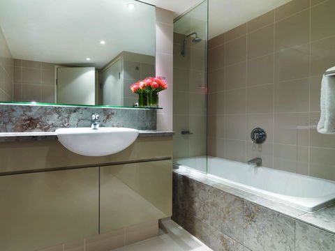 Adina Apartment Hotel Sydney, Darling Harbour - Accommodation Australia 5