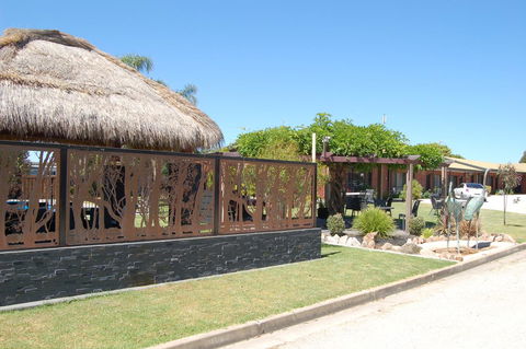 Federation Motel Resort - Corowa - Accommodation Australia 7