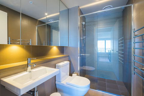 Australian Tower Stay - Accommodation Australia 28