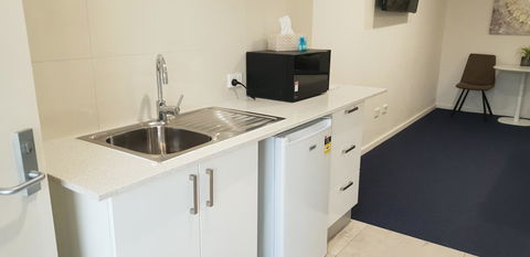 Carlton Suites - Accommodation Australia 18