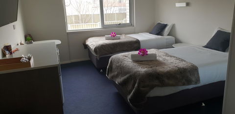 Carlton Suites - Accommodation Australia 6