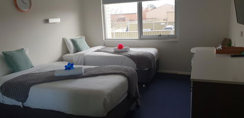 Carlton Suites - Accommodation Australia 8
