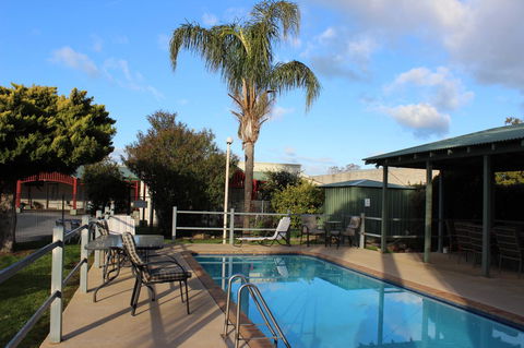Hume Inn Motel Albury CBD - Accommodation Australia 2