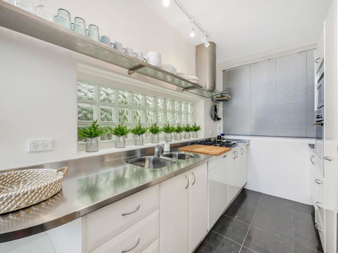 Large Terrace In Sydneyâ€™s Lower North Shore - Local Tourism 2