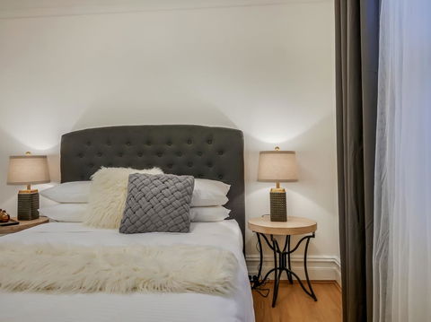 Large Terrace In Sydneyâ€™s Lower North Shore - Local Tourism 4