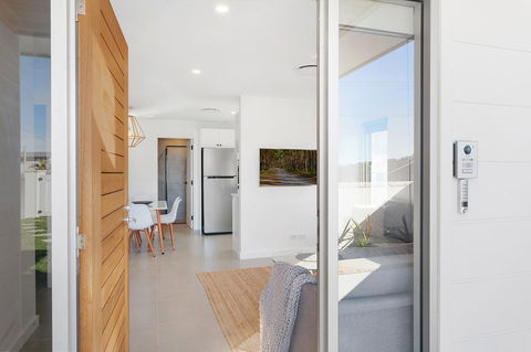 Modern Guest House - Accommodation Australia 6