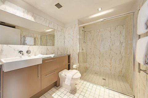 Wyndel Apartments North Sydney - Harbour Watch - Accommodation Australia 5